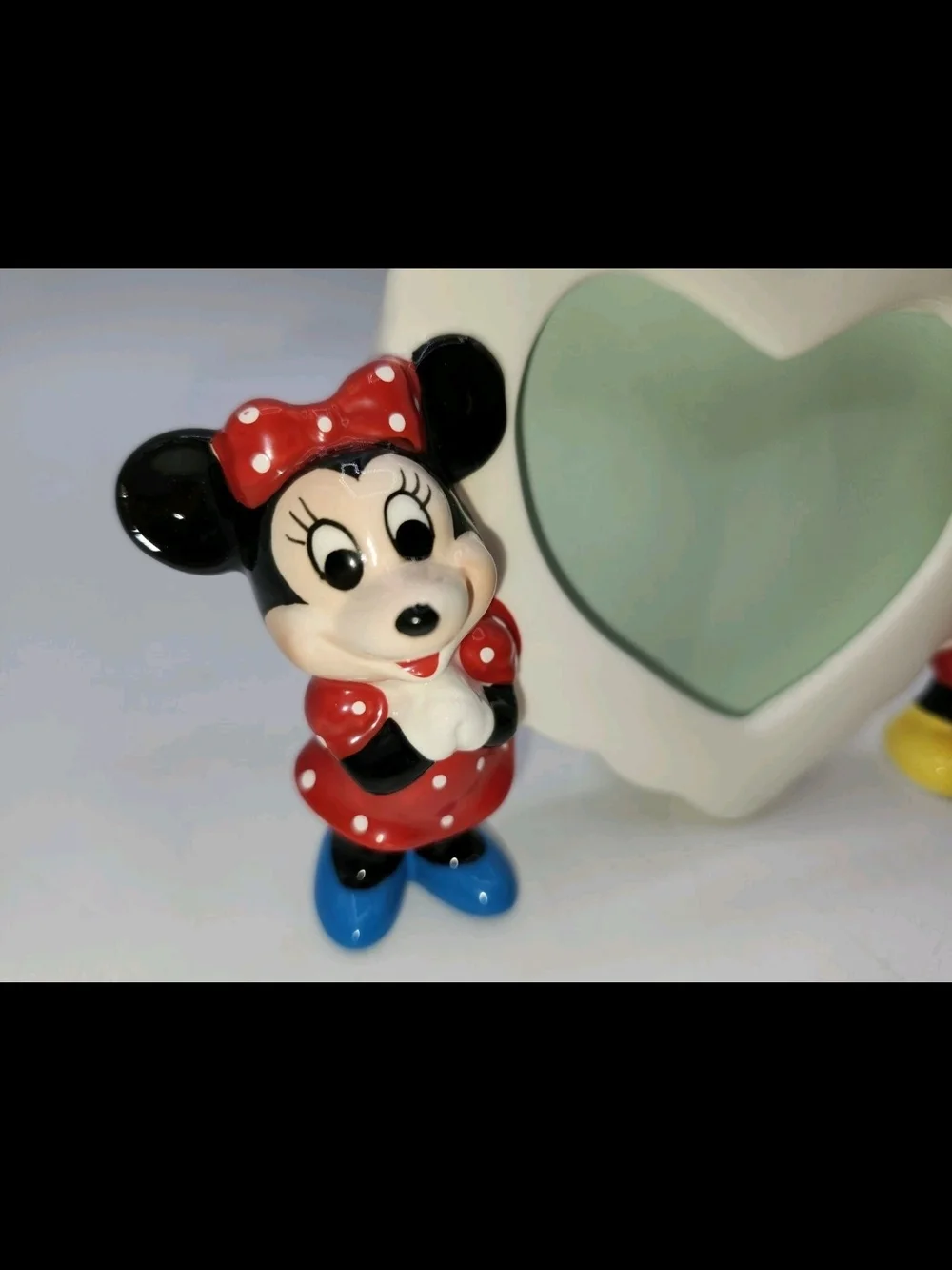 Vintage Disney Mickey & Minnie Mouse Ceramic Heart Shaped Picture Frame Japan